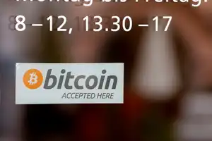Ilon Musk removed crypto emoji from social network X. What does this mean?
